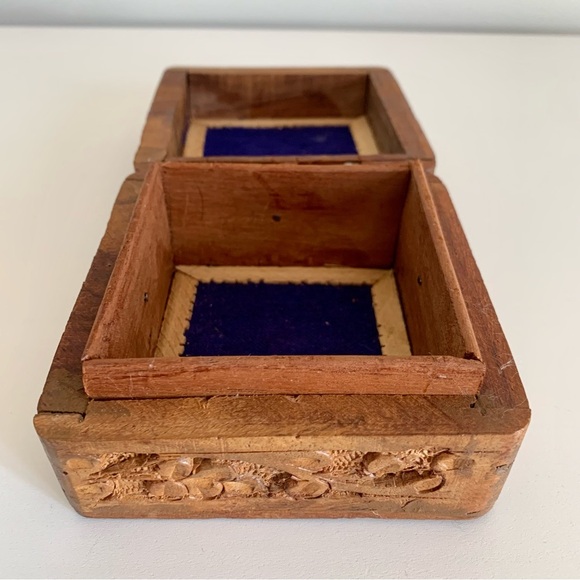 Vintage Carved Wooden Trinket Box - Picture 5 of 6